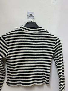 Striped Long Sleeve Crop Top