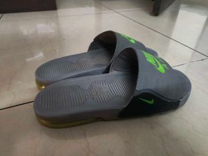 Nike Air Slides - Grey/Green