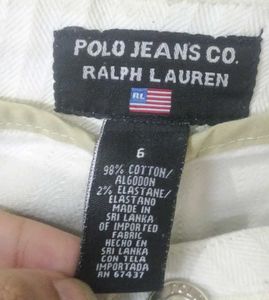 A very classic white jeans