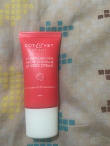 Dot And Key Strobe Cream