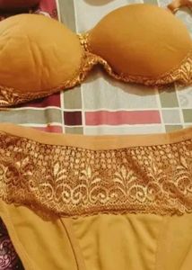 Lace Trim Lingerie Set