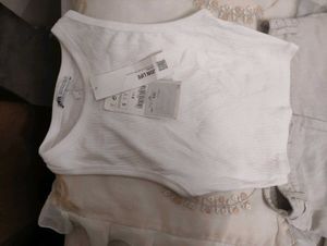 Zara Top And Beige Linen  Pants