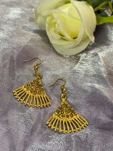 Gold Fan Drop Earrings