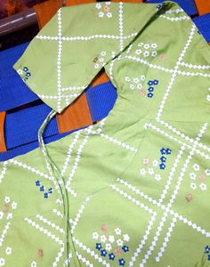 Aasiya Women Green Geometric A-line Kurta
