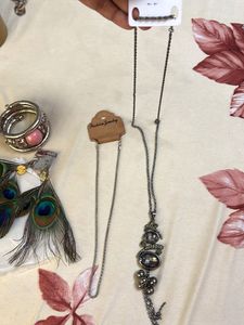 Jewelleries