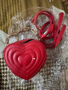 On Sale🩷Miraggio Small Heart Shape Bag (see Flaw)