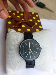 Minimalist Black Mesh Watch