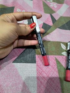 Combo Of 2 Matte Lip Crayon