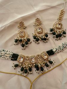 Green Necklace set