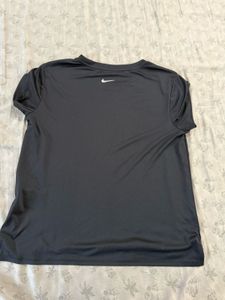 Nike Dry fit Sports Tshirt