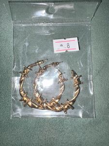Stylish Anti Tarnish Golden Hoop Earings