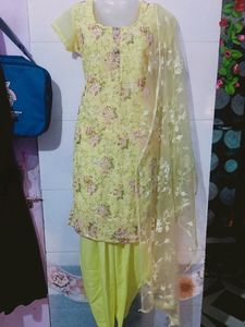 Trending Dress