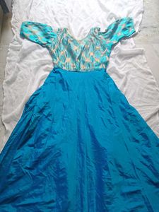 Stunning Blue &amp; Gold Cold Shoulder Dress