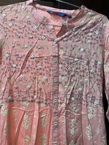 Pink Kurti Stylish