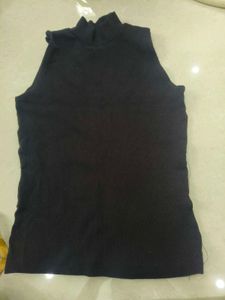 Black Sleeveless Top