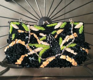 Black🖤 ND Green💚Sequence✨ Pretty Handbag 👜