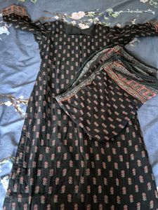 Striped Tunic Dress And Black Kurti With Shawl