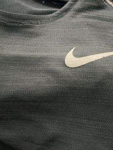 AUTHENTIC NIKE DRI-FIT RUNNING SOLID BLACK TSHIRT