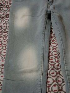Light Wash Denim Jeans