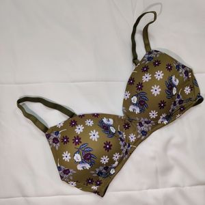 Floral Print Green Tshirt Bra