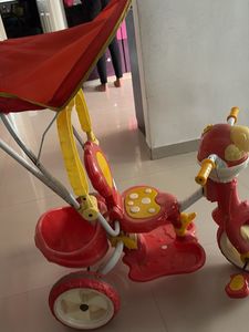 Kids' Ride-On Tricycle