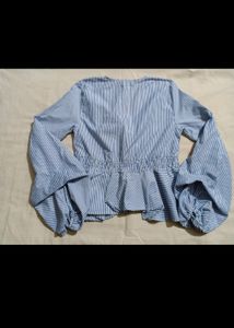 Formal Look Top With Unique Baloon Sleeves