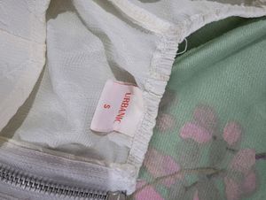 Off White Urbanic Top 🎀