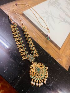 Elegant Gold-Tone Necklace