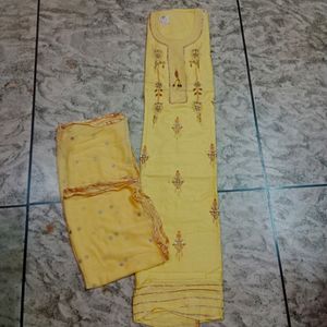 Sale🎉 Lemon Colour Suit Fabric With Dupatta