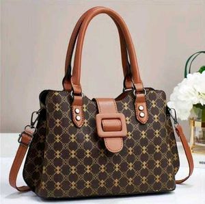 HAND BAG