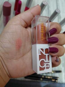 Lip crayon, lipstick &amp; kajal