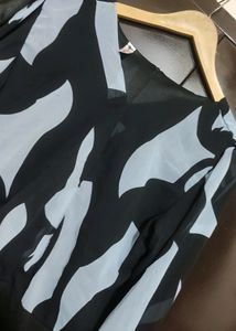 Black &amp; Grey Printed Crop Top For 36 Bust