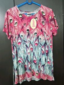 Plus Size Peacock Feather Print Top