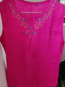 xxl Pink Sleeveless Kurti with Embroidery – Pre-lo
