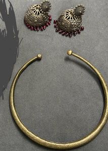 Vintage Gold Tone Jewelry Set