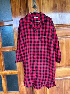 Authentic Guess Night Shirt