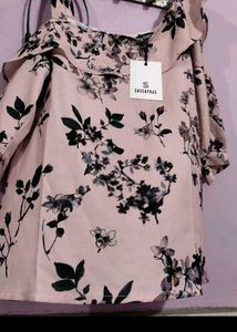 Floral Print One Sleeves Top New No Coin