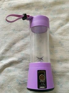 USB Rechargeable portable Juicer Blender(6 Blades)