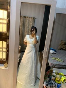 Gorgeous White Lace Gown🎀🦋