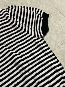 Black And White Lining T Shirt For Women’s
