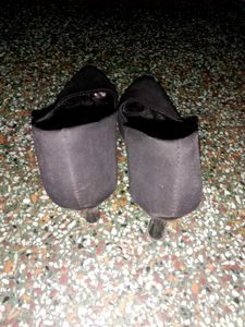 Black Heel Sandal