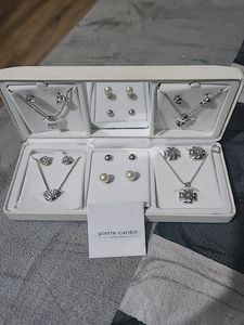Pierre Cardin Jewellery Set