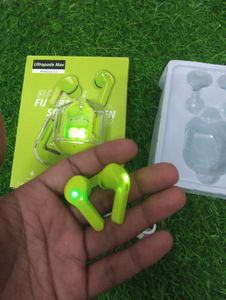 Ultrapods Max Airbuds