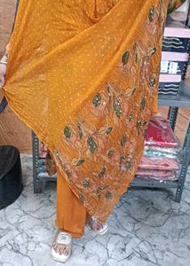 Beautiful Musterd Colour Suit