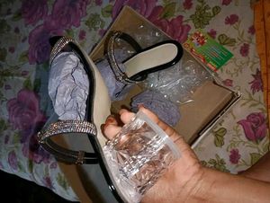 Sale !!! Black Shimmer Party Wear Heels