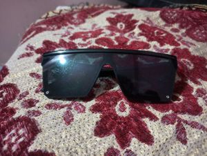 Pair Of 2 Sunglasses