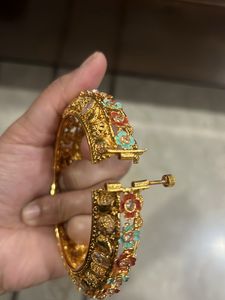 Polki Bangles