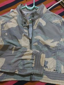 Camouflage Design Short Jacket