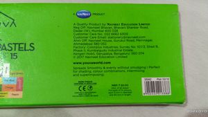 OIL PASTEL COLOUR ( 15 Brilliant Shades + 1 Free Scratcher )