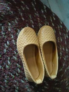 Kids Cut Shoes